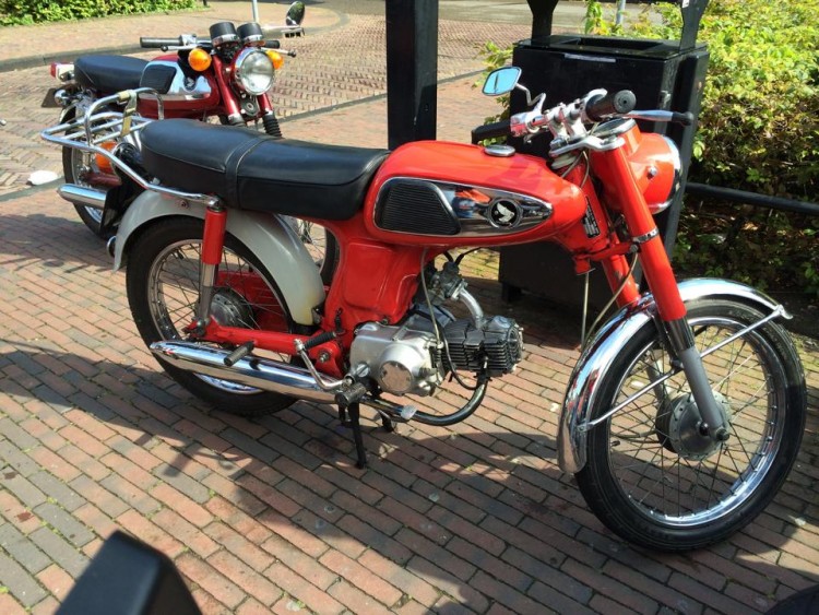 Honda SS50 Ko.jpg