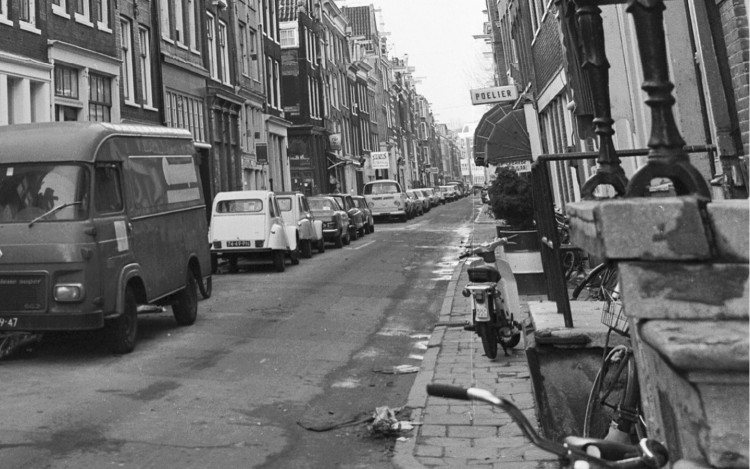 Honda C50, A'dam 1973..jpg